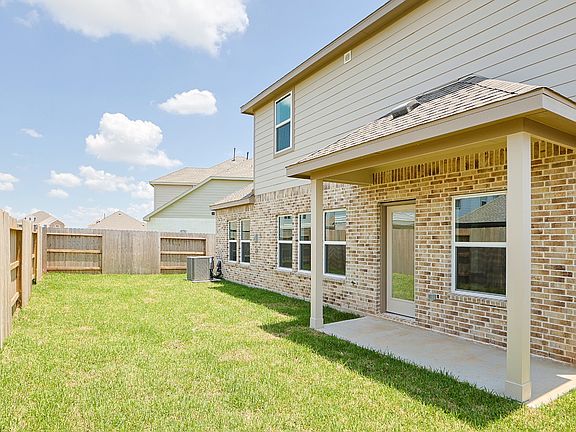 3rd image of 4605 Green Arobol Ln