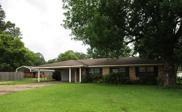 1st image of 5404 Dixie Ln