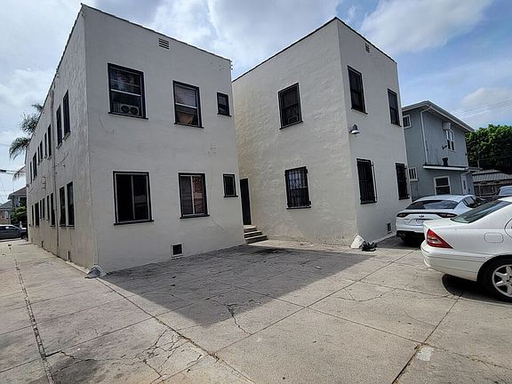 3rd image of 1341 Constance St