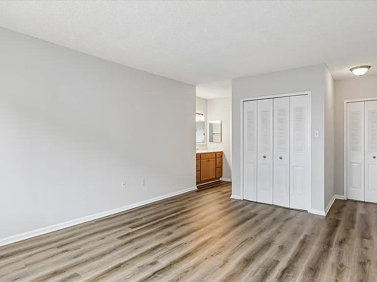 3701 S George Mason Dr #1604N — Photo 9