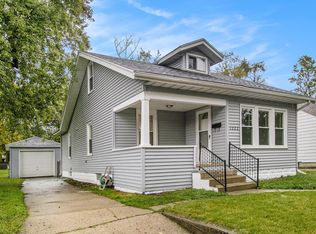 1222 S 30th St, South Bend, IN 46615