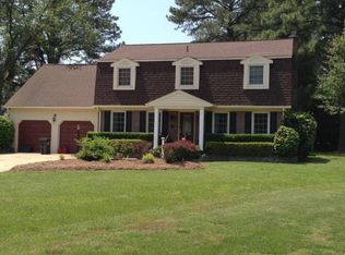 3 Johns Landing Cir, Poquoson, VA 23662