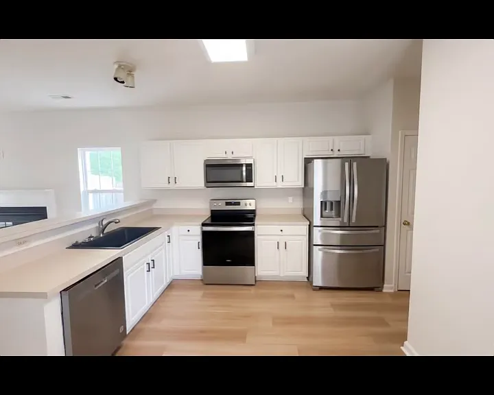 2852 Mossy Meadow Dr — Photo 2