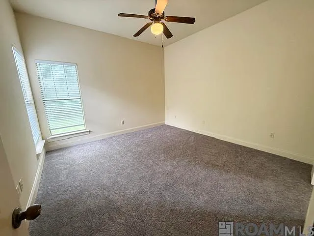 9431 Boone Dr — Photo 7