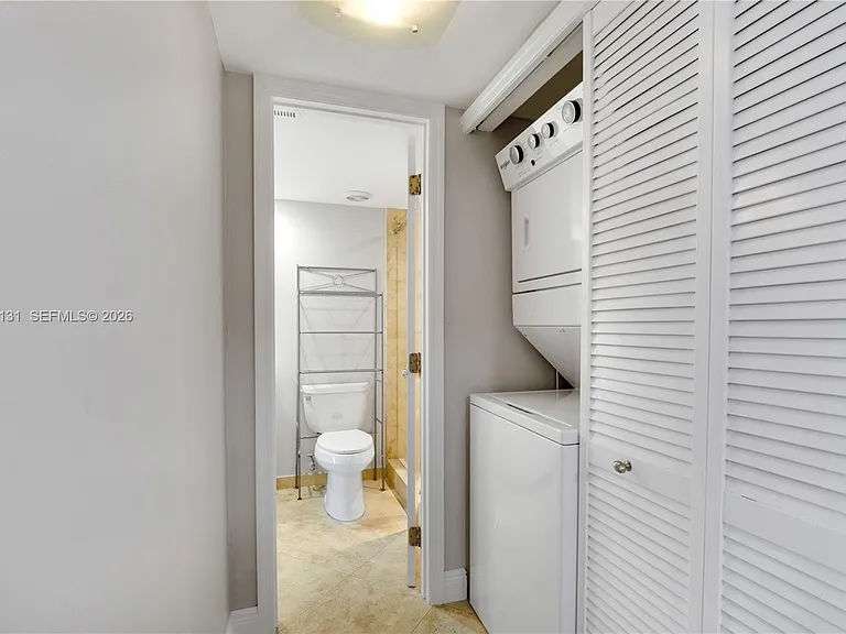 13120 SW 92nd Ave #B-409 — Photo 15