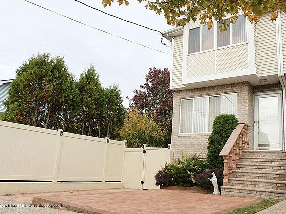 3rd image of 143 Monahan Ave