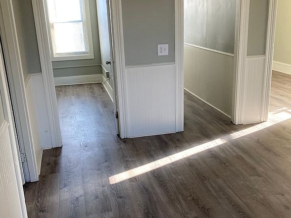 2nd image of 94 Snell St