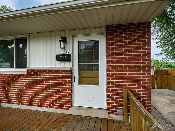 4th image of 1725 Eric Dr