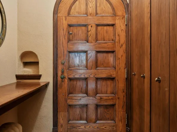 1246 W Minnehaha Pkwy, Minneapolis, MN 55419