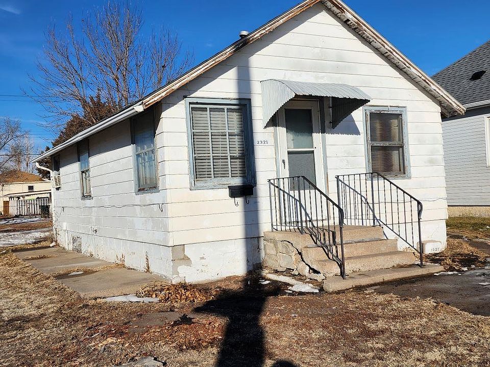 1st image of 2321 W 4th Street