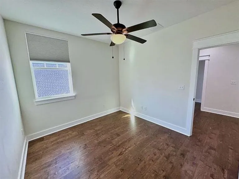 3541 Sanctuary Dr — Photo 18