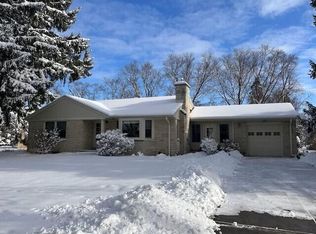W51N756 Keup Rd, Cedarburg, WI 53012