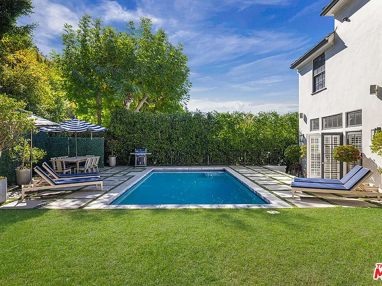 1460 N Doheny Dr — Photo 5