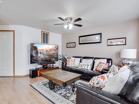 5th image of 5502 NE 89th Ave