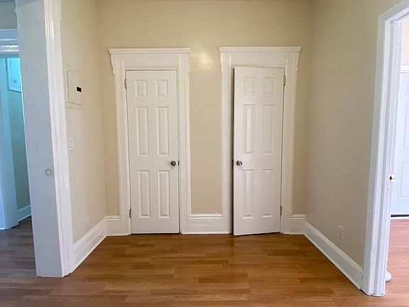 2nd image of 523 45th St Floor 1
