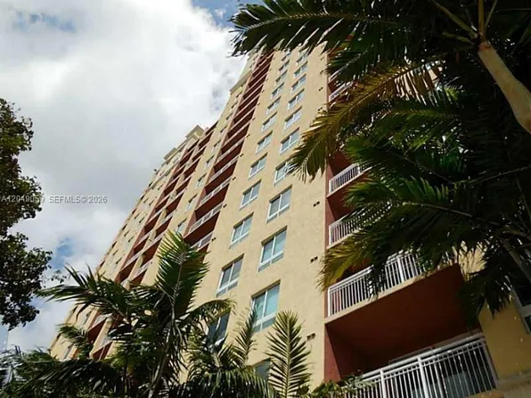 7355 SW 89th St, Miami, FL