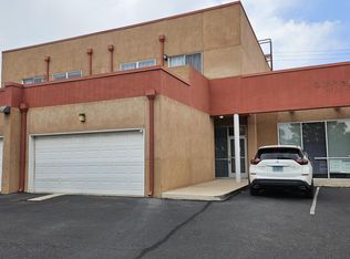330 Adams St SE, Albuquerque, NM 87108
