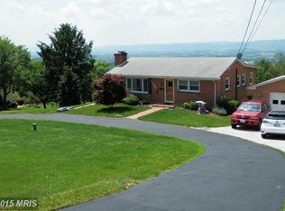 7418 Ridge Rd, Frederick, MD 21702