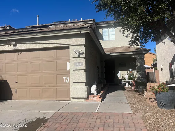 660 W Desert Blossom Dr, Green Valley, AZ 85614