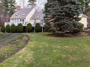 10 Appletree Grn, Nashua, NH 03062