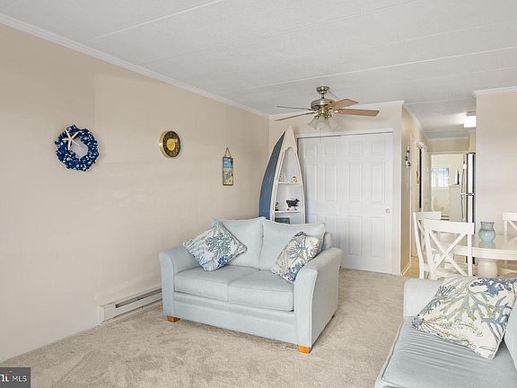 5th image of 7 127th St Unit 104N