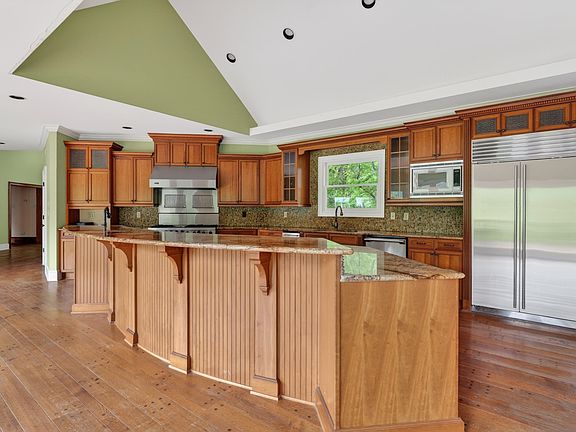 11th image of 530 W Raines Rd