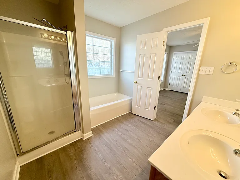 52 Linsey Ct — Photo 44