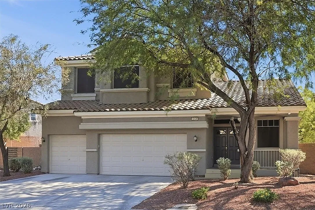 3 bed, 3.0 bath, 2300 sqft, $3,500 — Photo 1