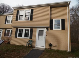 12 Meryl Ct, Groton, CT 06340