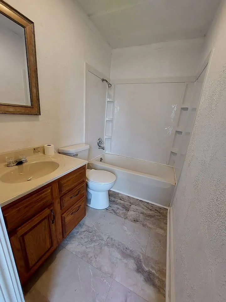 2 bed, 1456 sqft, $740 — Photo 2
