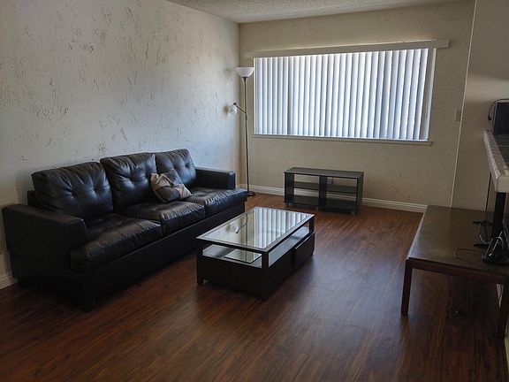 2nd image of 18125 Camino Bello APT 4