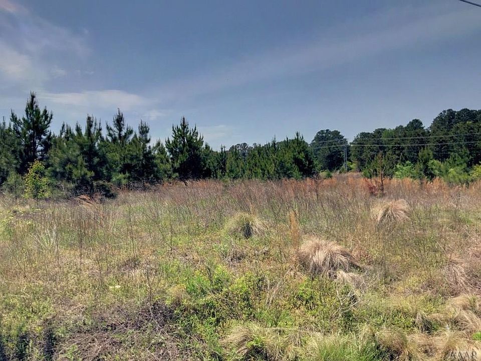 2nd image of 125 Emperor Landing Rd