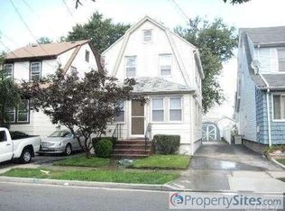 117 Pilgrim Pl, Valley Stream, NY 11580