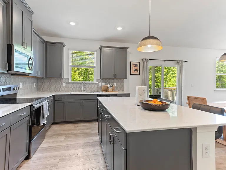 1537 Underbrush Dr — Photo 18