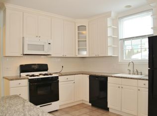 37 William St, Greenwich, CT 06830