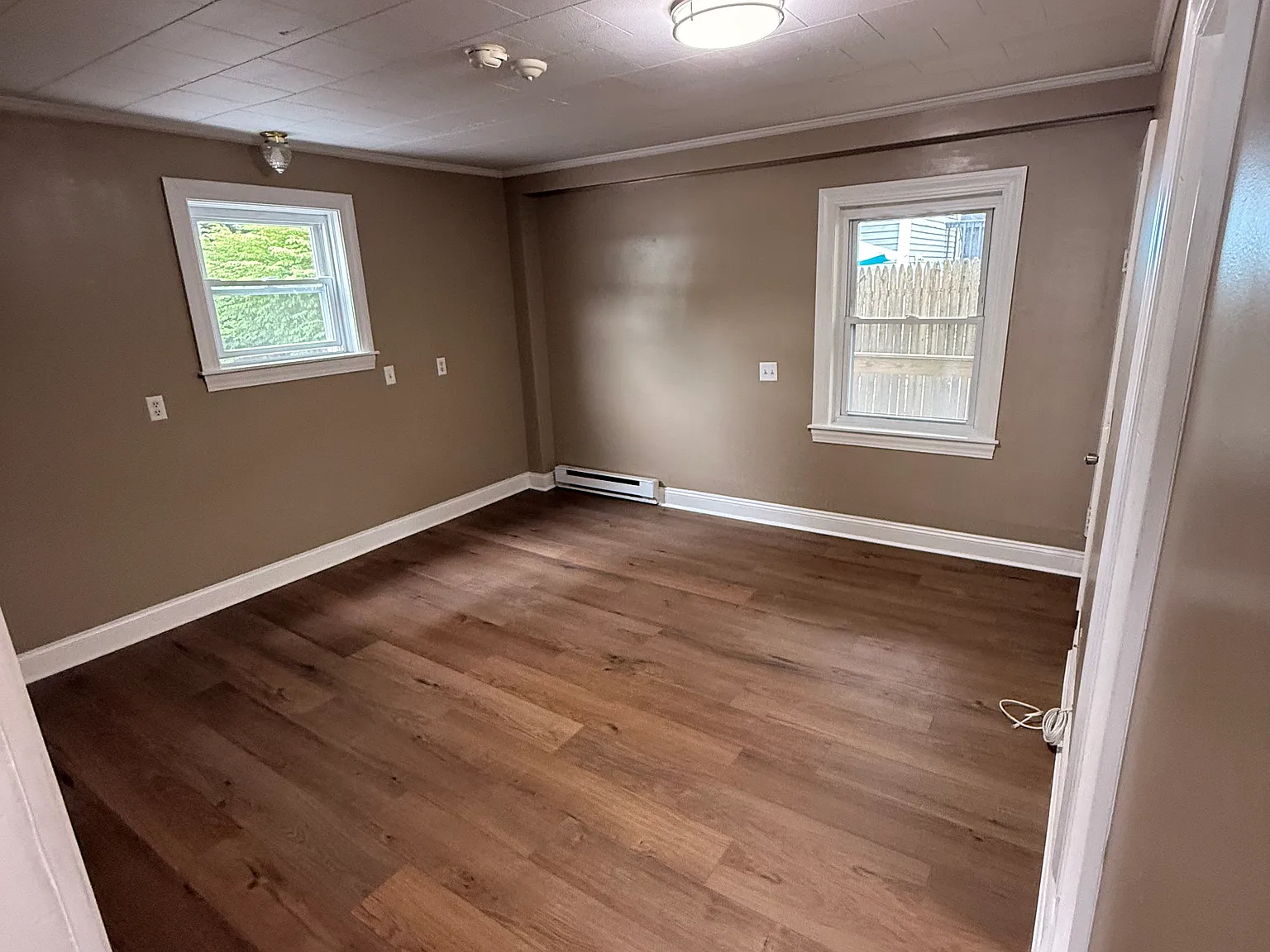 1 bed, 400 sqft, $1,500 — Photo 2