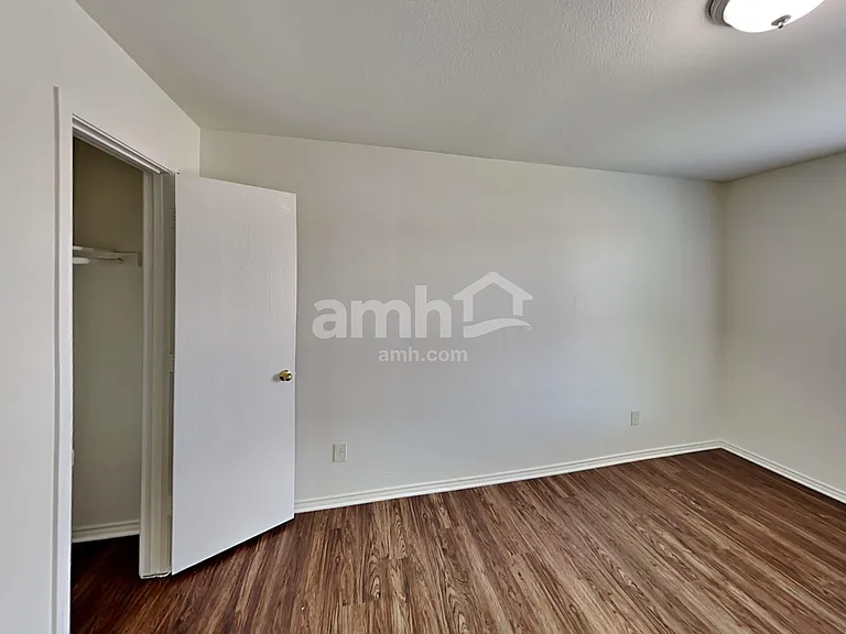 10731 Judie Allen — Photo 16