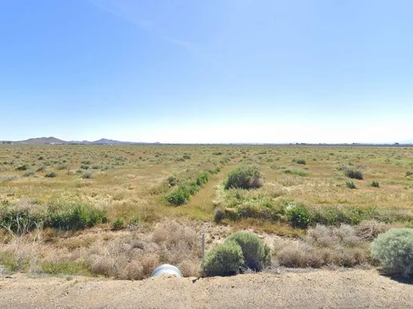 11777 Matra Ave, Rosamond, CA 93560