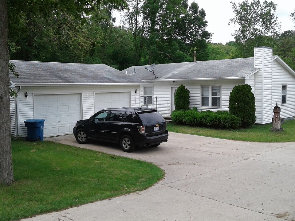 1st image of 1091 Fonger St NE
