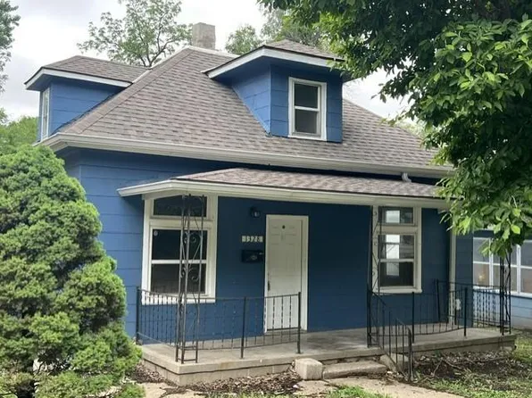 1328 N 12th St, Saint Joseph, MO 64501