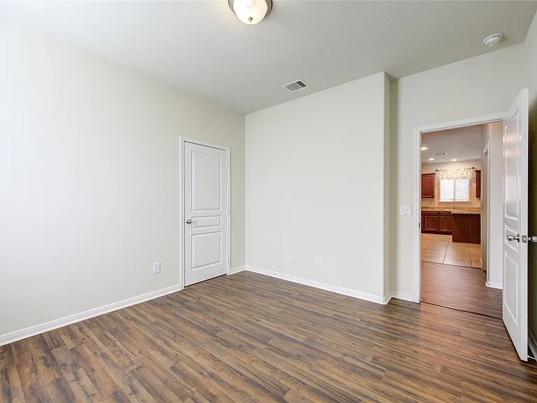5318 Hickory Harvest Dr — Photo 12