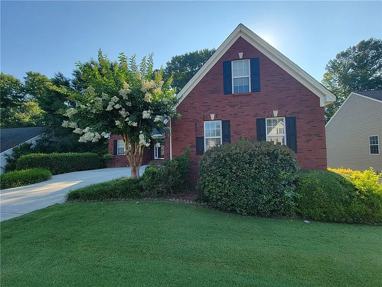1325 Heatherton Rd — Photo 37