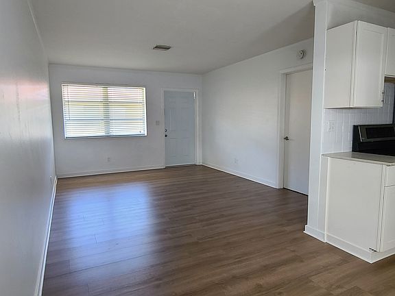 2nd image of 2632 Van Buren St APT 7