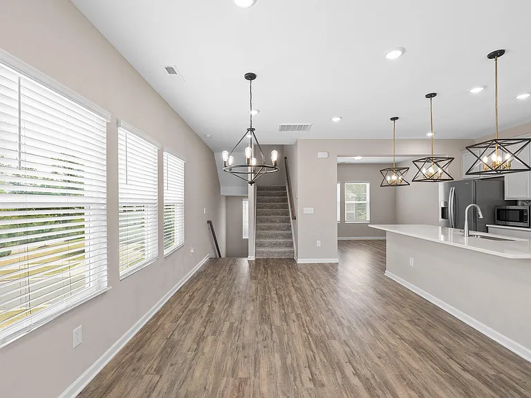 1645 Clayfire Dr — Photo 11