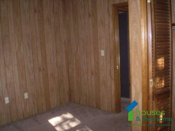 5th image of 24 Lakeview Cir APT 5