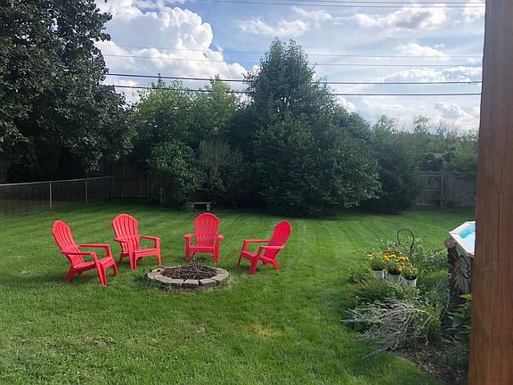4th image of 1128 Dorset Dr