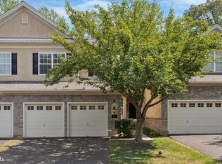 821 Creekview Dr, Penllyn, PA 19422