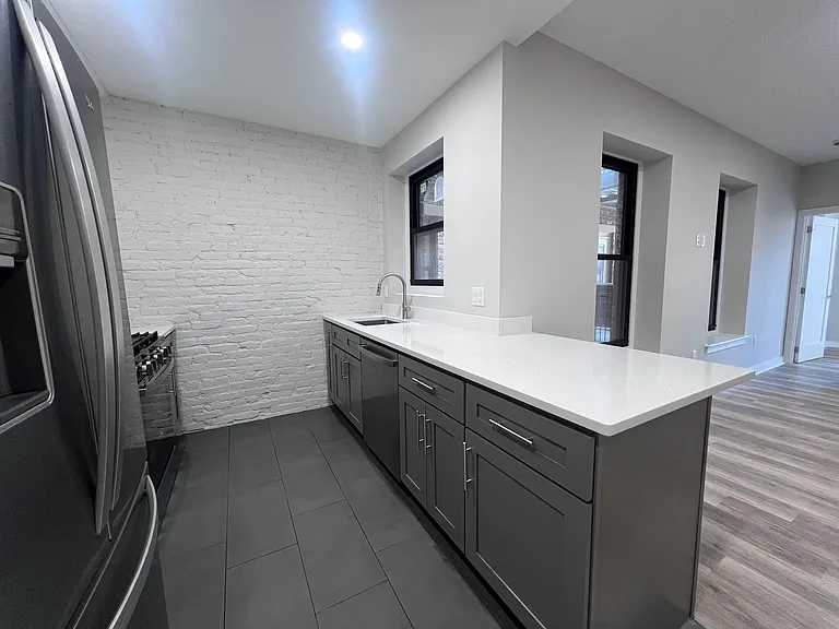 6-12 Blackwood Street — Photo 51