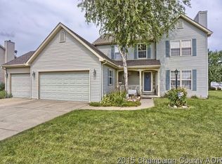 1805 Deer Run Dr, Mahomet, IL 61853