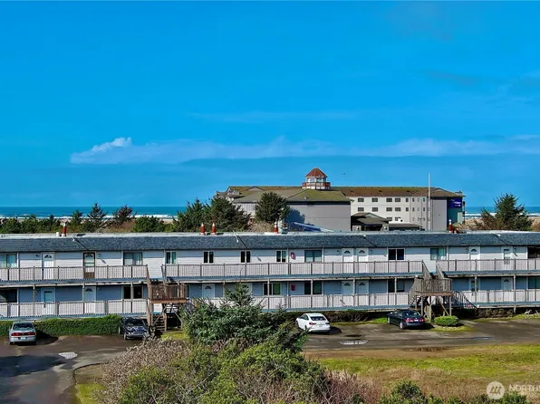 865 Cuddy Court #108A, Ocean Shores, WA 98569